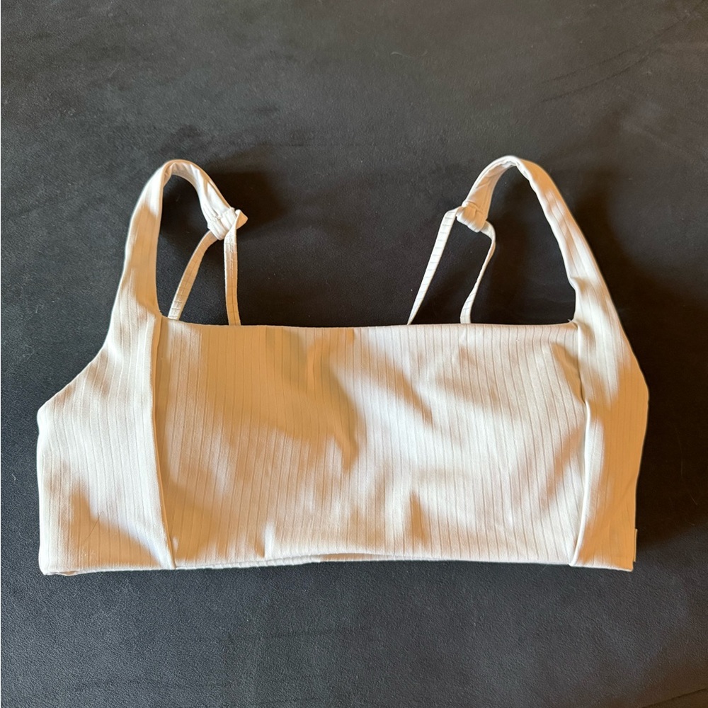 Vuori Inversion Ribbed Sports Bra